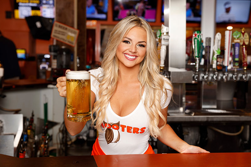 Hooters franchise opportunity